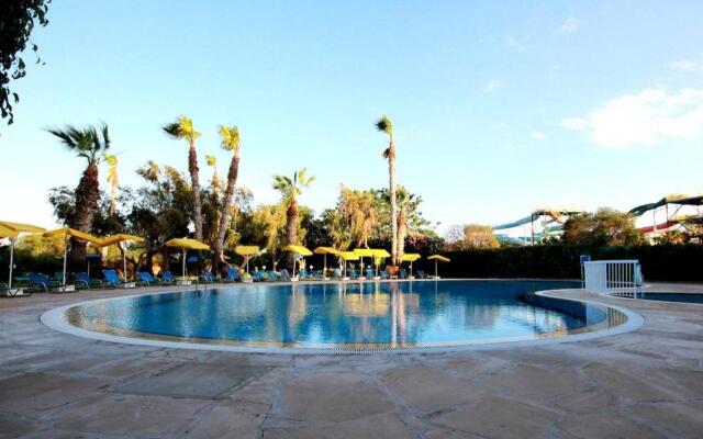 Papouis Protaras Hotel
