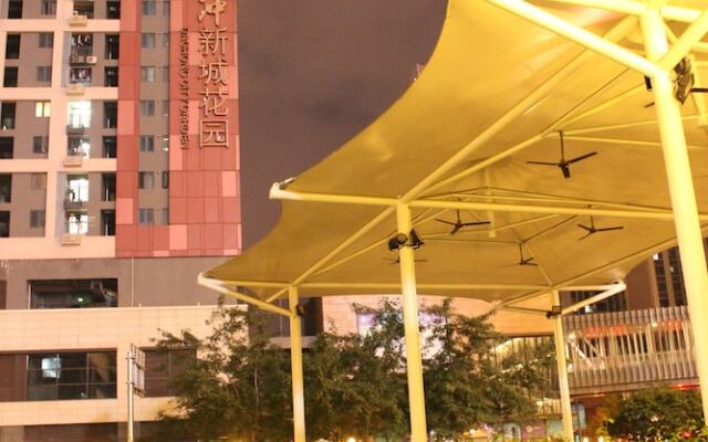 Shenzhen Soho Service Apartment