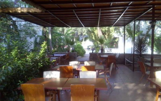 Artinus Hotel Torba