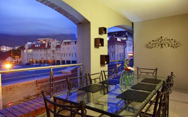 Afribode Rockwell Apartments