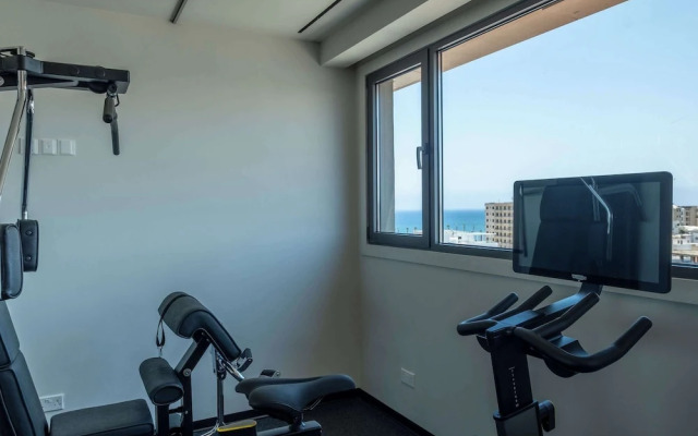 Mercure Larnaca City