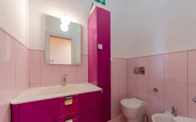 Altido Spacious 2BR Flat w/ Stunning Views