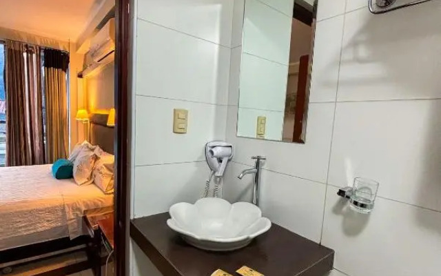 Hotel Plaza Del Bosque Inn