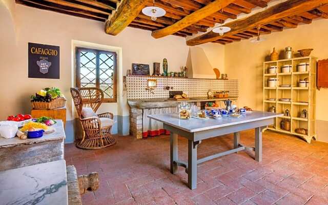 Castello di Cafaggio Suites