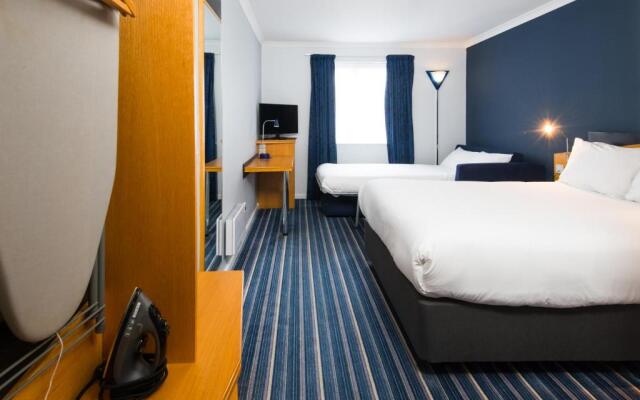 Holiday Inn Express Manchester East, an IHG Hotel