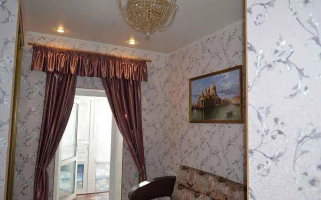 Апартаменты на проспекте Октябрьский 136