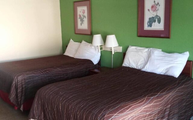Red Roof Inn & Suites Thomasville