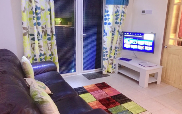 Zip Cottage Sleeps 2-3 Climb Snowdon zip World