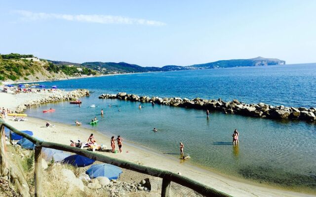 Villaggio Camping Costa del Mito