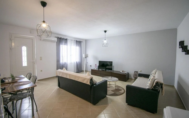 Violeta Apartment by Rentalspro