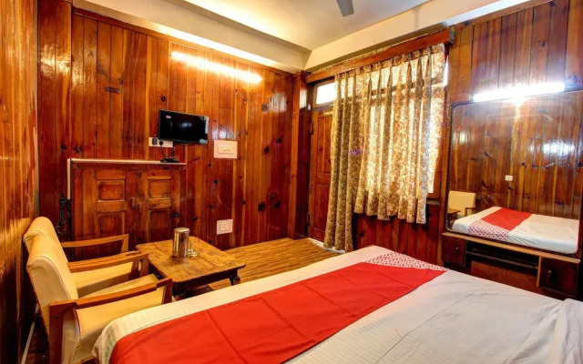 OYO 19767 Hotel Naman