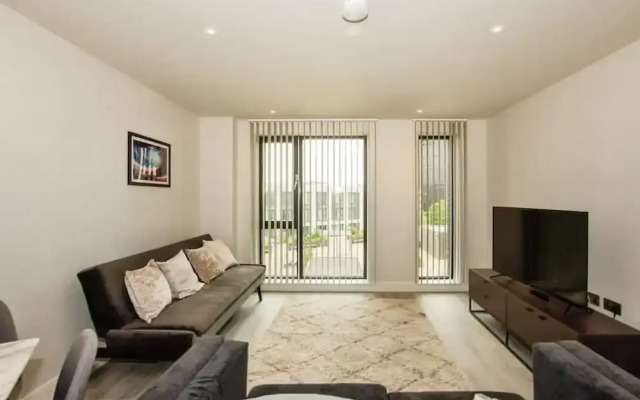 St Martin s Place 6-guest Apt in BMH