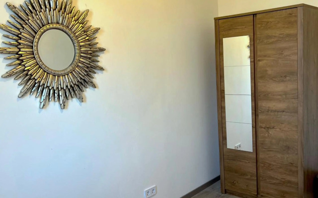 R8 Guest house by Small Home Budapest