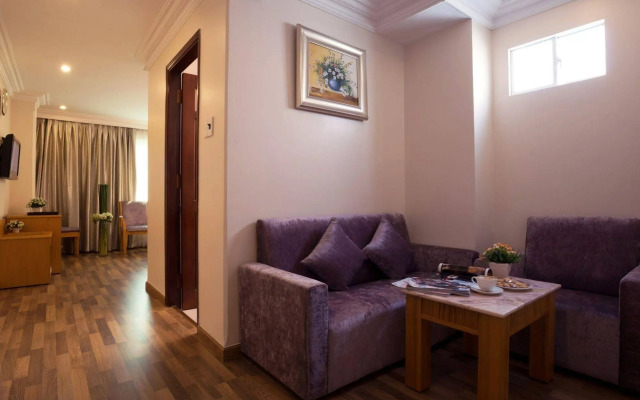Silverland Sil Hotel