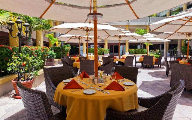 Windward Passage Hotel
