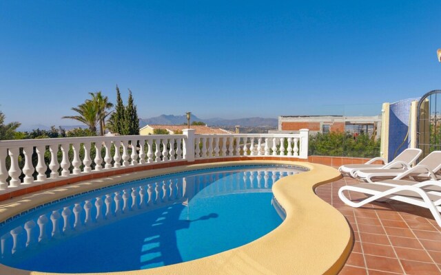 Lush Villa With Swimming Pool in Benitachell