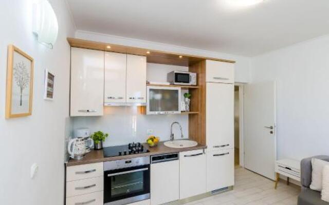 Adriatic Sunny Apartments