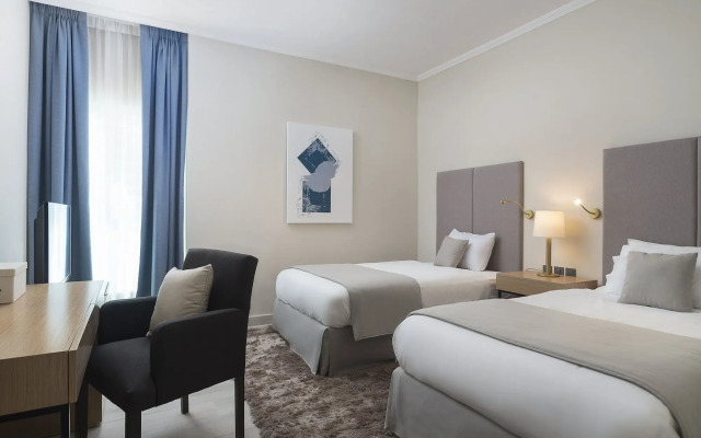 Centara West Bay Hotel & Residences Doha