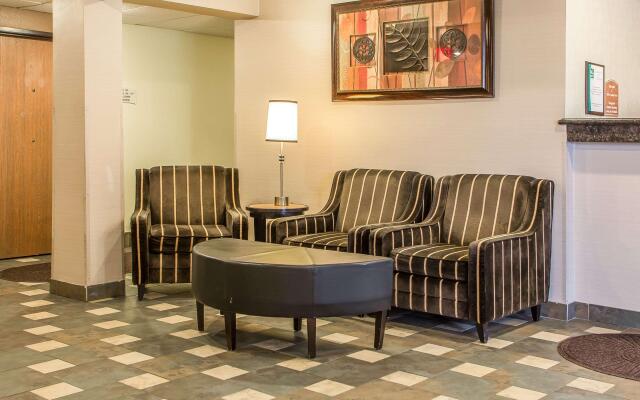 Quality Inn & Suites Marinette