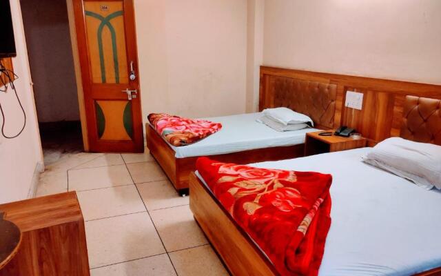 Hotel Ashoka Castle