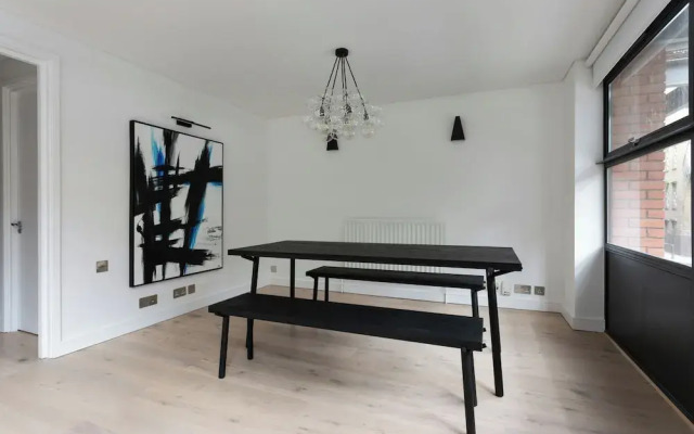 Britton Street III by Onefinestay