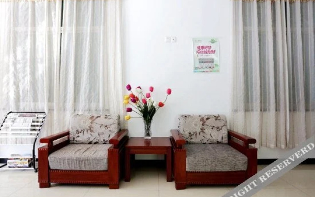 Nanjing noble family express hotel (Tangshan hot spring store)
