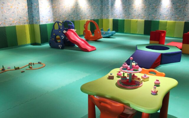 Hoya Hot Springs Resort & Spa