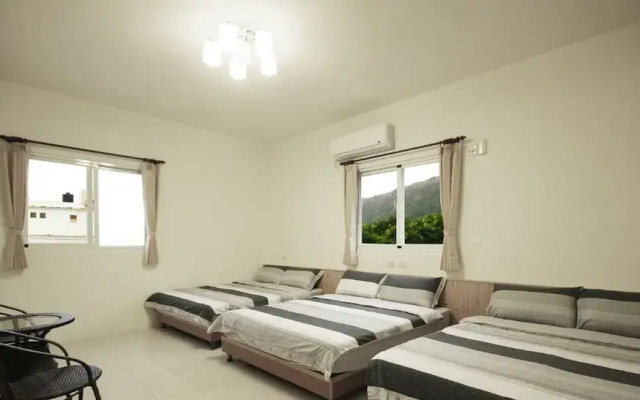 Tropical Fish Homestay