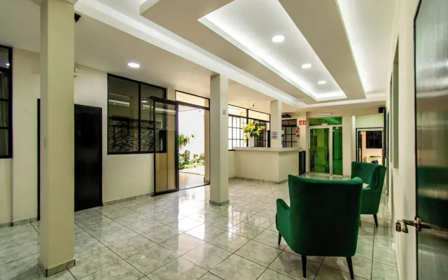 Lorenzo Hotel