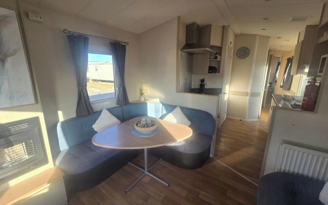 Robinhood 3 Bed Standard Caravan