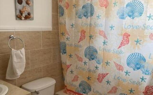 Cadaques Caribe Apartment