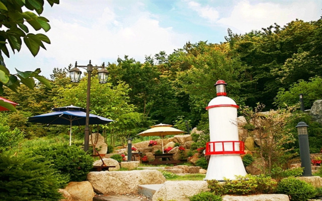 Sokcho White Light House Pension