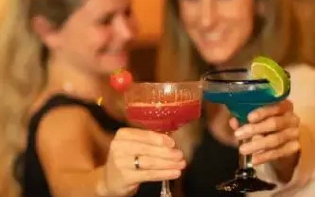 Hotel Ertl & mexican cantina salud