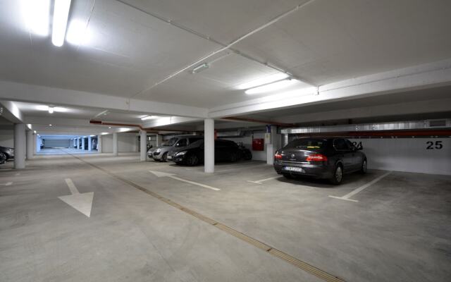 Ambria Apartments II