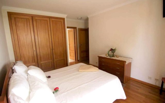 Apartment With 2 Bedrooms In Sao Martinho, Funchal, With Furnished Balcony And Wifi