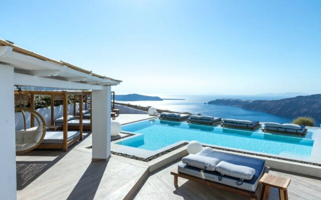 Amaze Suites