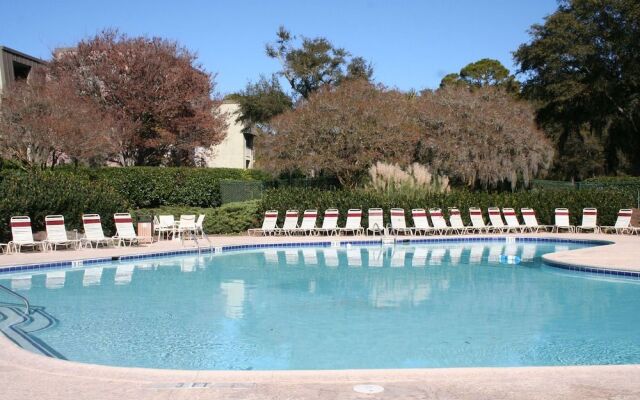 Schooner Court 704 by RedAwning