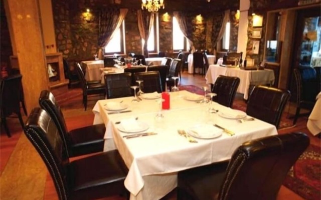 Lithos Hotel & Spa
