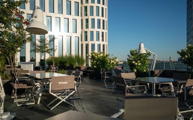 Motel One Berlin - Upper West