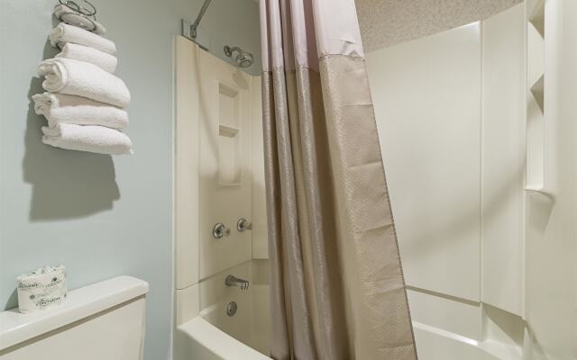 Motel 6-Moline, IL