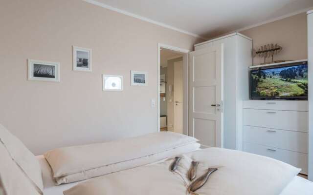 Holiday Apartment 11deg East