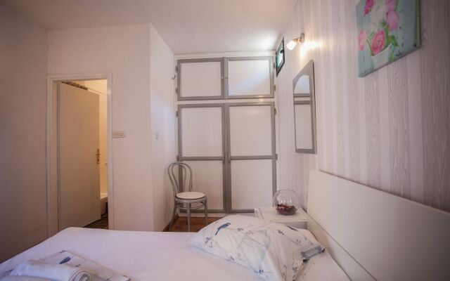Guesthouse Ana