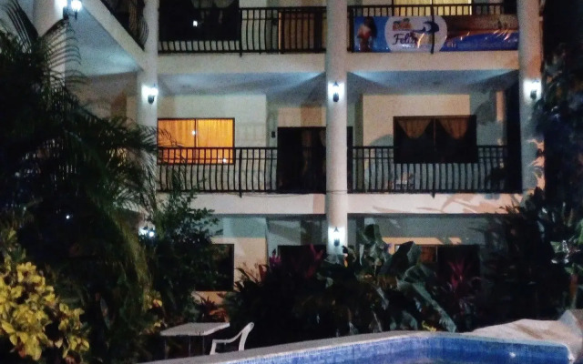 Hotel Feliz Vida