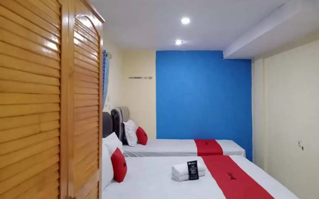 RedDoorz @ Jalan Japaris Medan
