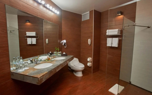 Casa Andina Premium Puno