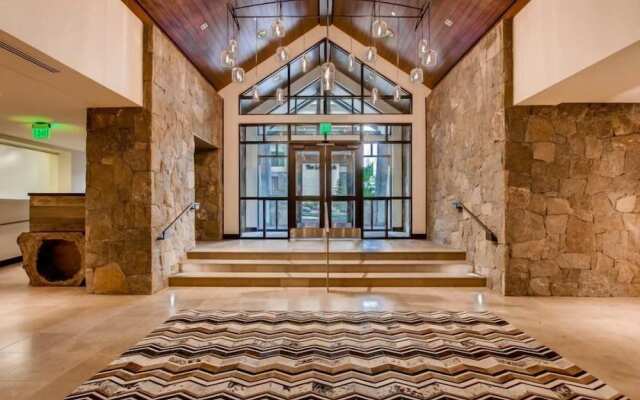 Vail Lion 1 Bedroom Mountain Vacation Rental Just Steps From the Eagle Bahn Gondola