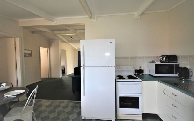 Amaroo Resort