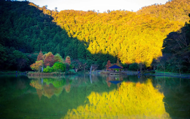 Ming Chi Shan Zhuang