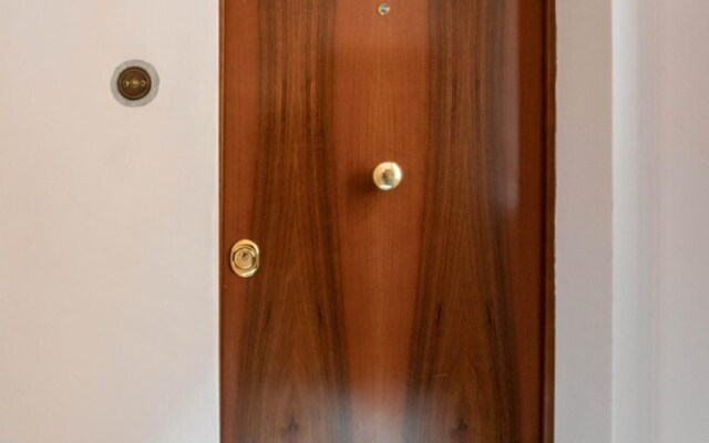 Santo Stefano 13 - Quadrilocale Elegante