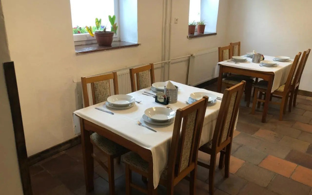 Hotel Zemská brána